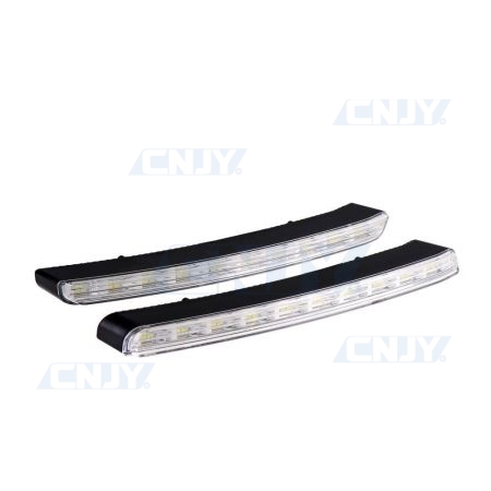 KIT DE 2 FEUX DE JOUR INCURVE A LED AUTO ELITE40 E4