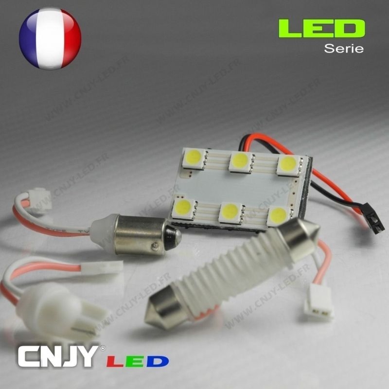 1 PANNEAU ADHESIF AVEC PRISE C5W 12V A 6 LED SMD 31MM