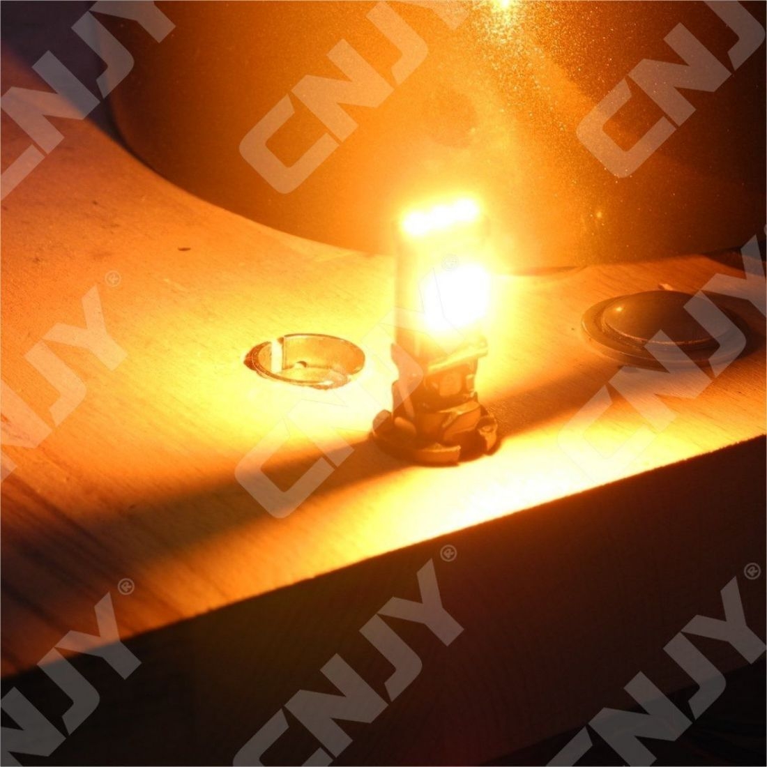 Ampoule LED ORANGE PWY24W Anti-erreur ODB (30 LED) - Auto-piece02